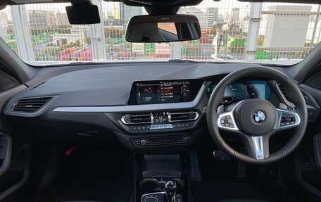 BMW 1 серия, 2020 год, 1 542 000 рублей, 18 фотография
