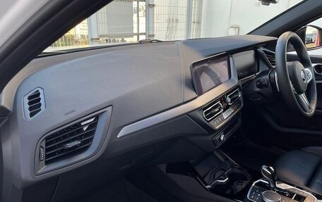 BMW 1 серия, 2020 год, 1 542 000 рублей, 27 фотография