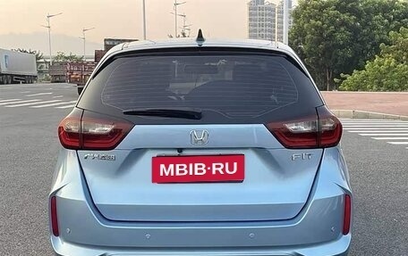 Honda Fit, 2021 год, 1 230 000 рублей, 9 фотография