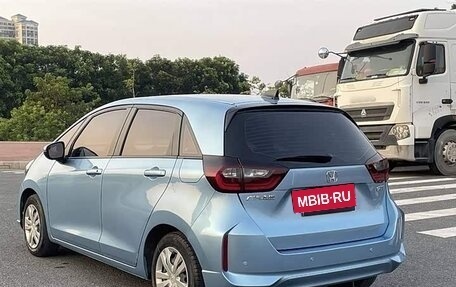 Honda Fit, 2021 год, 1 230 000 рублей, 8 фотография