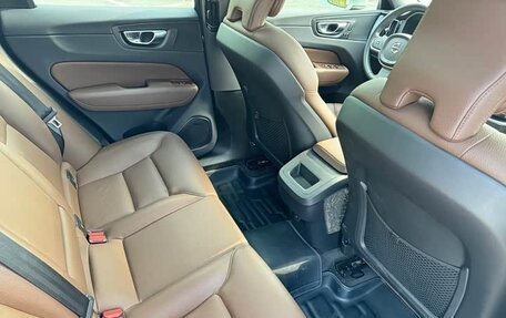 Volvo XC60 II, 2022 год, 2 600 000 рублей, 18 фотография