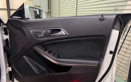 Mercedes-Benz CLA, 2016 год, 1 218 000 рублей, 10 фотография