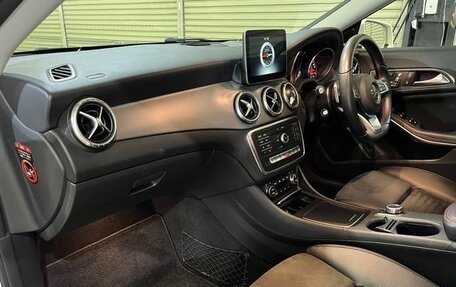 Mercedes-Benz CLA, 2016 год, 1 218 000 рублей, 35 фотография
