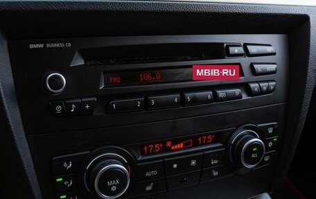 BMW 3 серия, 2011 год, 1 200 000 рублей, 13 фотография