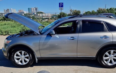 Infiniti FX I, 2004 год, 850 000 рублей, 15 фотография