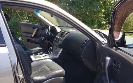 Infiniti FX I, 2004 год, 850 000 рублей, 24 фотография