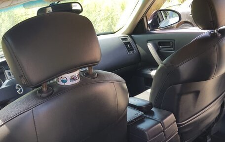 Infiniti FX I, 2004 год, 850 000 рублей, 20 фотография