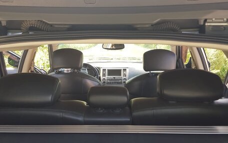 Infiniti FX I, 2004 год, 850 000 рублей, 28 фотография