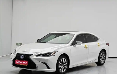 Lexus ES VII, 2021 год, 3 500 000 рублей, 1 фотография