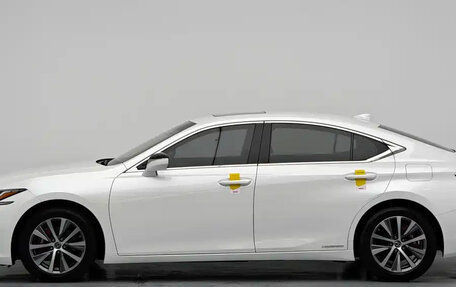 Lexus ES VII, 2021 год, 3 500 000 рублей, 7 фотография