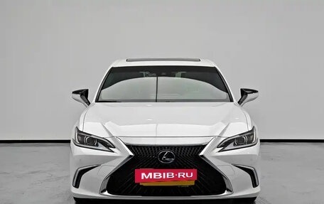 Lexus ES VII, 2021 год, 3 500 000 рублей, 2 фотография
