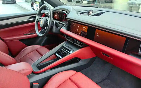 Porsche Macan, 2025 год, 9 888 000 рублей, 9 фотография