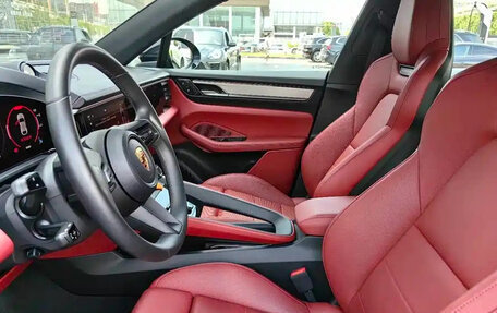 Porsche Macan, 2025 год, 9 888 000 рублей, 7 фотография