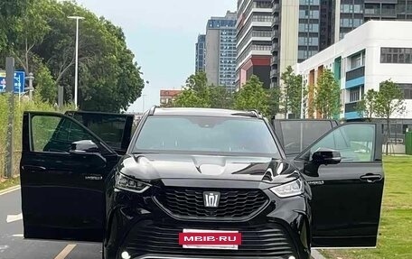 Toyota Highlander III, 2021 год, 2 404 202 рублей, 3 фотография