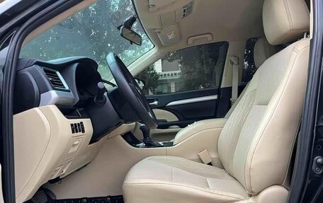 Toyota Highlander III, 2021 год, 2 404 202 рублей, 13 фотография