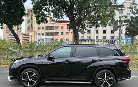 Toyota Highlander III, 2021 год, 2 404 202 рублей, 20 фотография