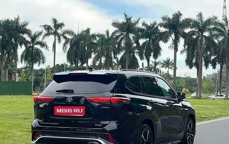 Toyota Highlander III, 2021 год, 2 404 202 рублей, 10 фотография