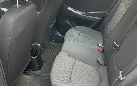 Hyundai Solaris II рестайлинг, 2014 год, 950 000 рублей, 9 фотография
