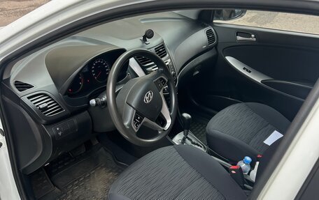 Hyundai Solaris II рестайлинг, 2014 год, 950 000 рублей, 6 фотография