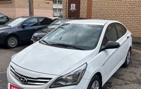 Hyundai Solaris II рестайлинг, 2014 год, 950 000 рублей, 3 фотография