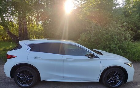 Infiniti Q30, 2018 год, 2 750 000 рублей, 4 фотография