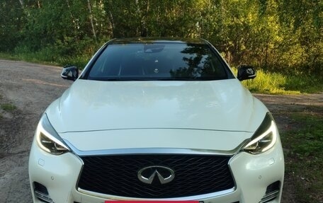 Infiniti Q30, 2018 год, 2 750 000 рублей, 8 фотография