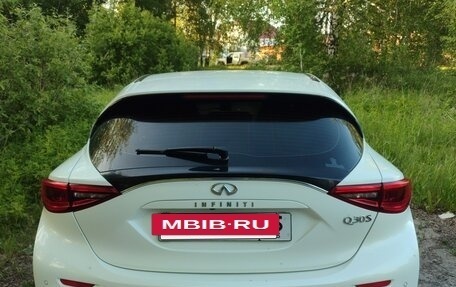 Infiniti Q30, 2018 год, 2 750 000 рублей, 5 фотография