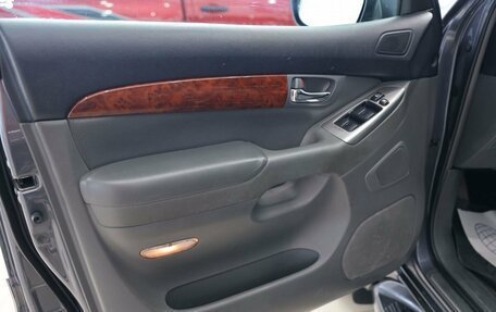 Toyota Land Cruiser Prado 120 рестайлинг, 2007 год, 2 100 000 рублей, 16 фотография