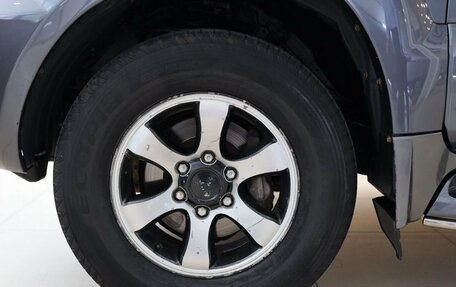 Toyota Land Cruiser Prado 120 рестайлинг, 2007 год, 2 100 000 рублей, 15 фотография