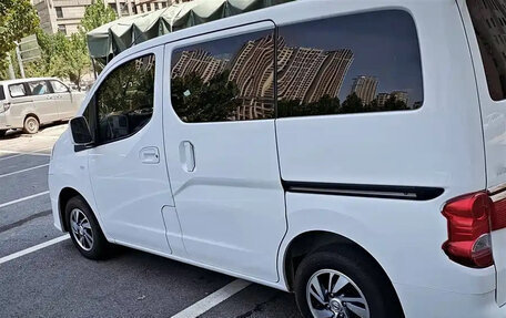 Nissan NV200, 2019 год, 1 920 199 рублей, 4 фотография