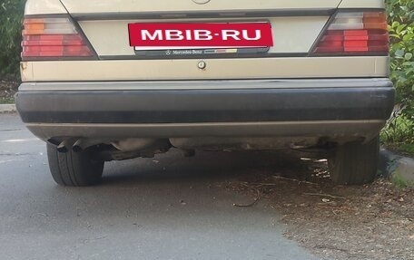 Mercedes-Benz W124, 1992 год, 350 000 рублей, 8 фотография