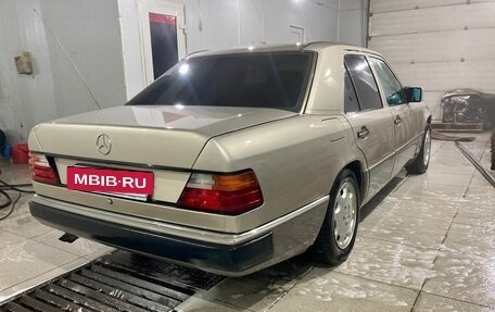 Mercedes-Benz W124, 1992 год, 350 000 рублей, 31 фотография