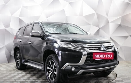 Mitsubishi Pajero Sport III рестайлинг, 2017 год, 2 494 000 рублей, 6 фотография
