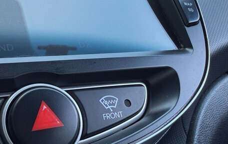 Hyundai Solaris II рестайлинг, 2011 год, 680 000 рублей, 26 фотография