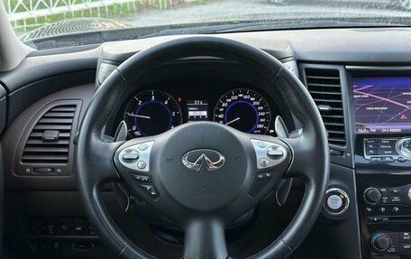 Infiniti FX II, 2012 год, 2 099 000 рублей, 13 фотография