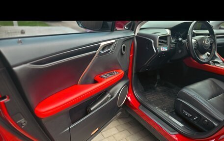 Lexus RX IV рестайлинг, 2019 год, 4 250 000 рублей, 9 фотография