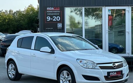 Opel Astra H, 2011 год, 749 000 рублей, 3 фотография
