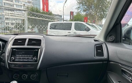 Mitsubishi ASX I рестайлинг, 2013 год, 1 099 000 рублей, 17 фотография