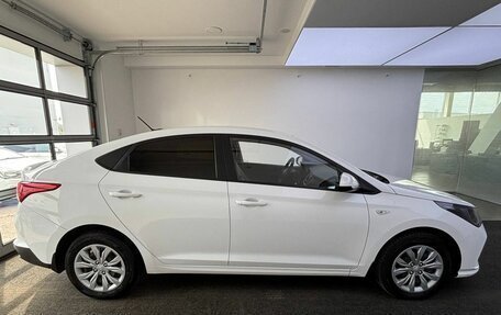 Hyundai Solaris II рестайлинг, 2021 год, 1 779 000 рублей, 4 фотография