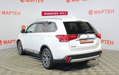 Mitsubishi Outlander III рестайлинг 3, 2018 год, 1 706 000 рублей, 7 фотография
