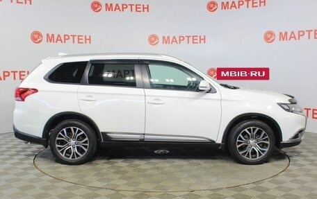 Mitsubishi Outlander III рестайлинг 3, 2018 год, 1 706 000 рублей, 4 фотография
