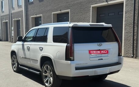 Cadillac Escalade IV, 2016 год, 4 300 000 рублей, 3 фотография