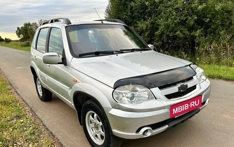 Chevrolet Niva I рестайлинг, 2009 год, 355 000 рублей, 2 фотография