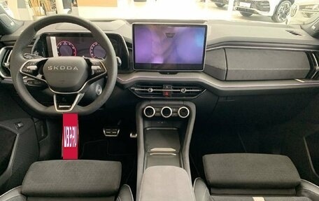 Skoda Kodiaq, 2025 год, 5 590 000 рублей, 7 фотография