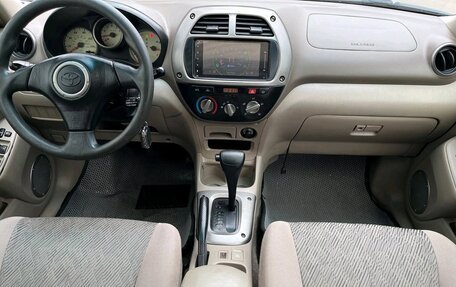 Toyota RAV4, 2002 год, 625 000 рублей, 13 фотография
