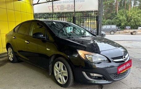 Opel Astra J, 2012 год, 699 000 рублей, 3 фотография