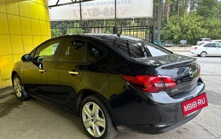 Opel Astra J, 2012 год, 699 000 рублей, 6 фотография
