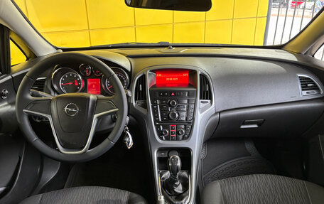 Opel Astra J, 2012 год, 699 000 рублей, 14 фотография