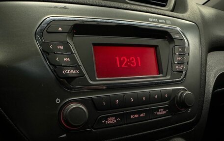 KIA Rio III рестайлинг, 2012 год, 1 000 000 рублей, 16 фотография