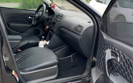Volkswagen Polo VI (EU Market), 2011 год, 550 000 рублей, 7 фотография